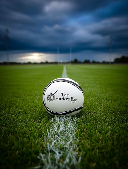 The Hurlers Bag Sliotar - Size 5 Black & White