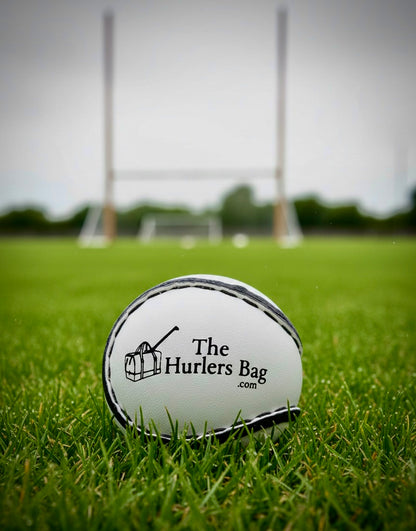 The Hurlers Bag Sliotar - Size 5 Black & White