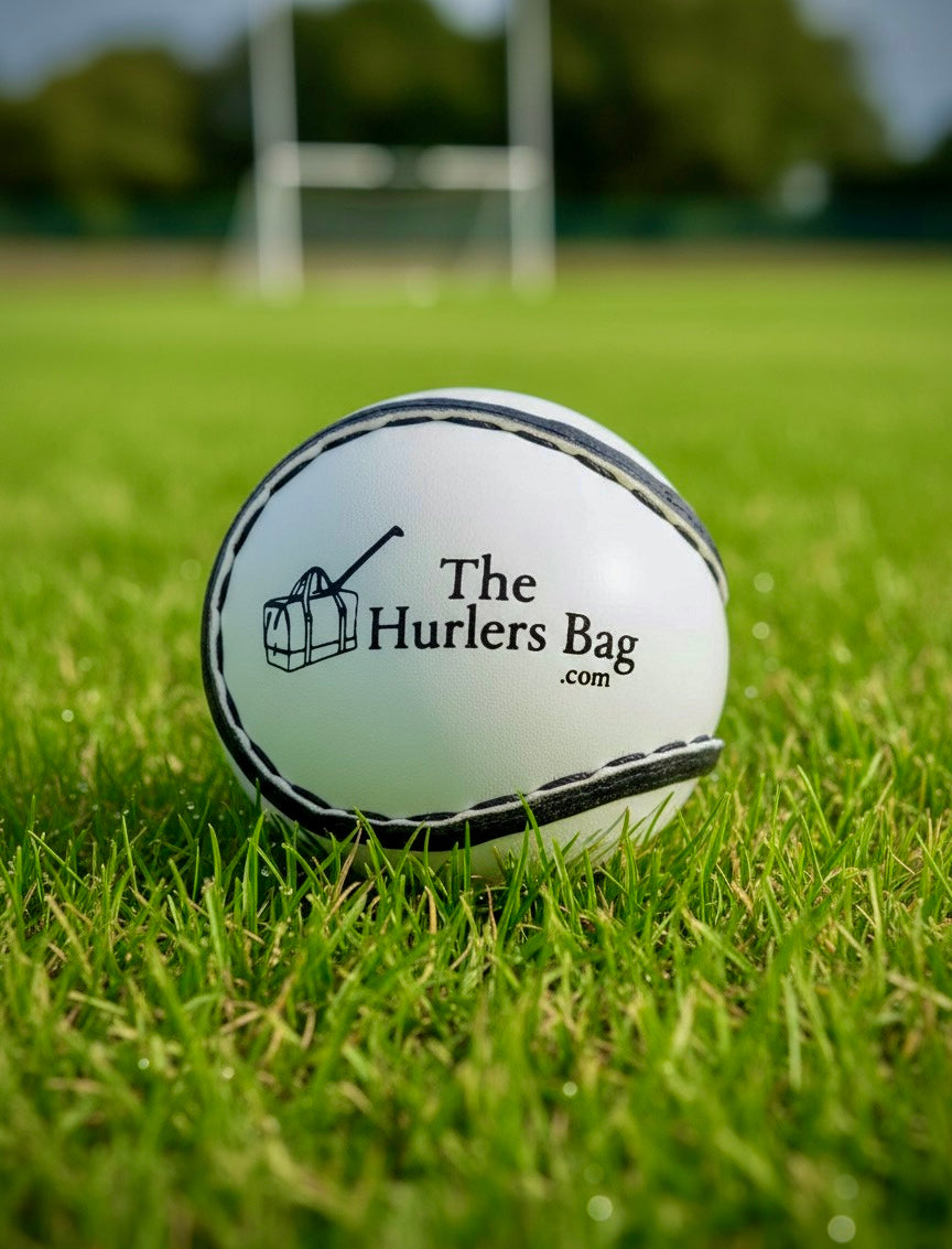 The Hurlers Bag Sliotar - Size 5 Black & White